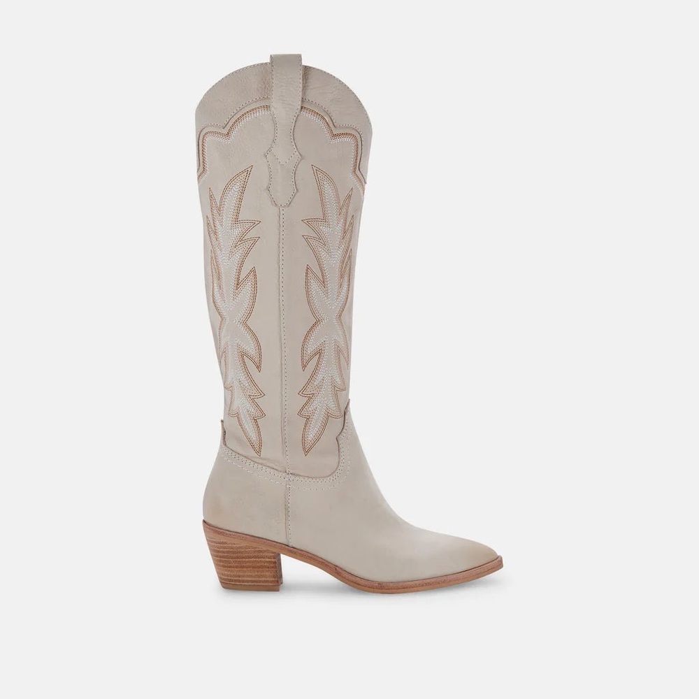 Dolce Vita Shiren Boots - Picture 2 of 8